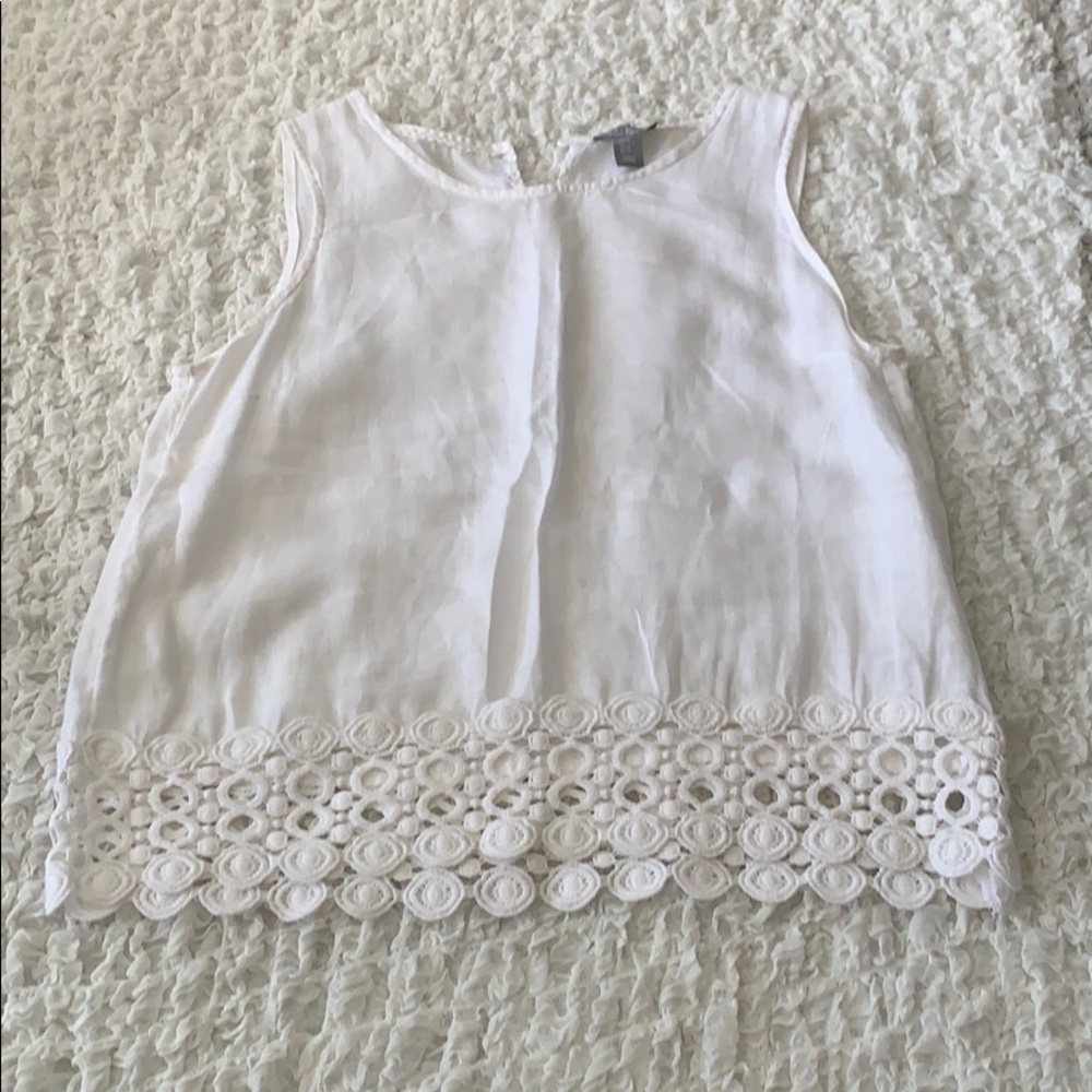 Sleeveless Linen top
